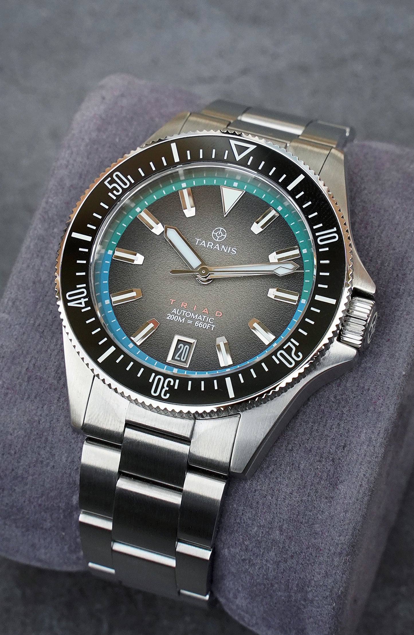 TRIAD DIVER